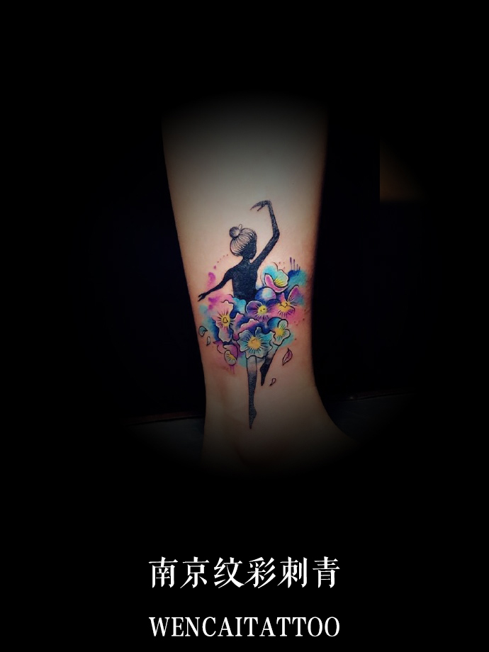 南京的糜小姐小腿伤疤遮盖